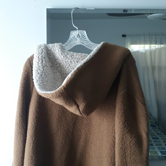 Shearling overcoat Zara 60's vibe - Picture 3 of 3